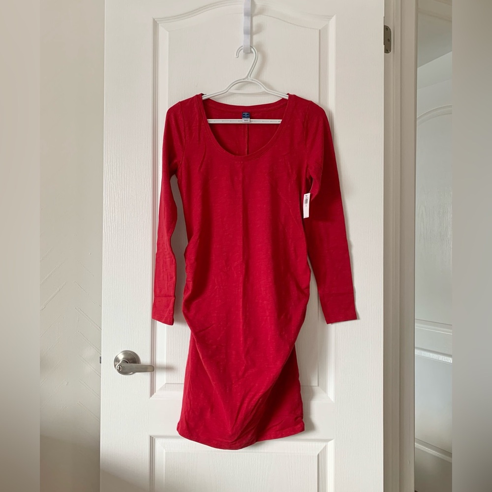 New Old Navy maternity dress